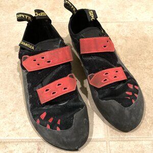 La Sportiva Tarantula Climbing Shoes Black / Poppy M10.5 W11.5